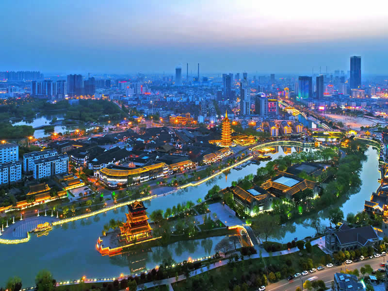 企业做大做强  自己培养人才
